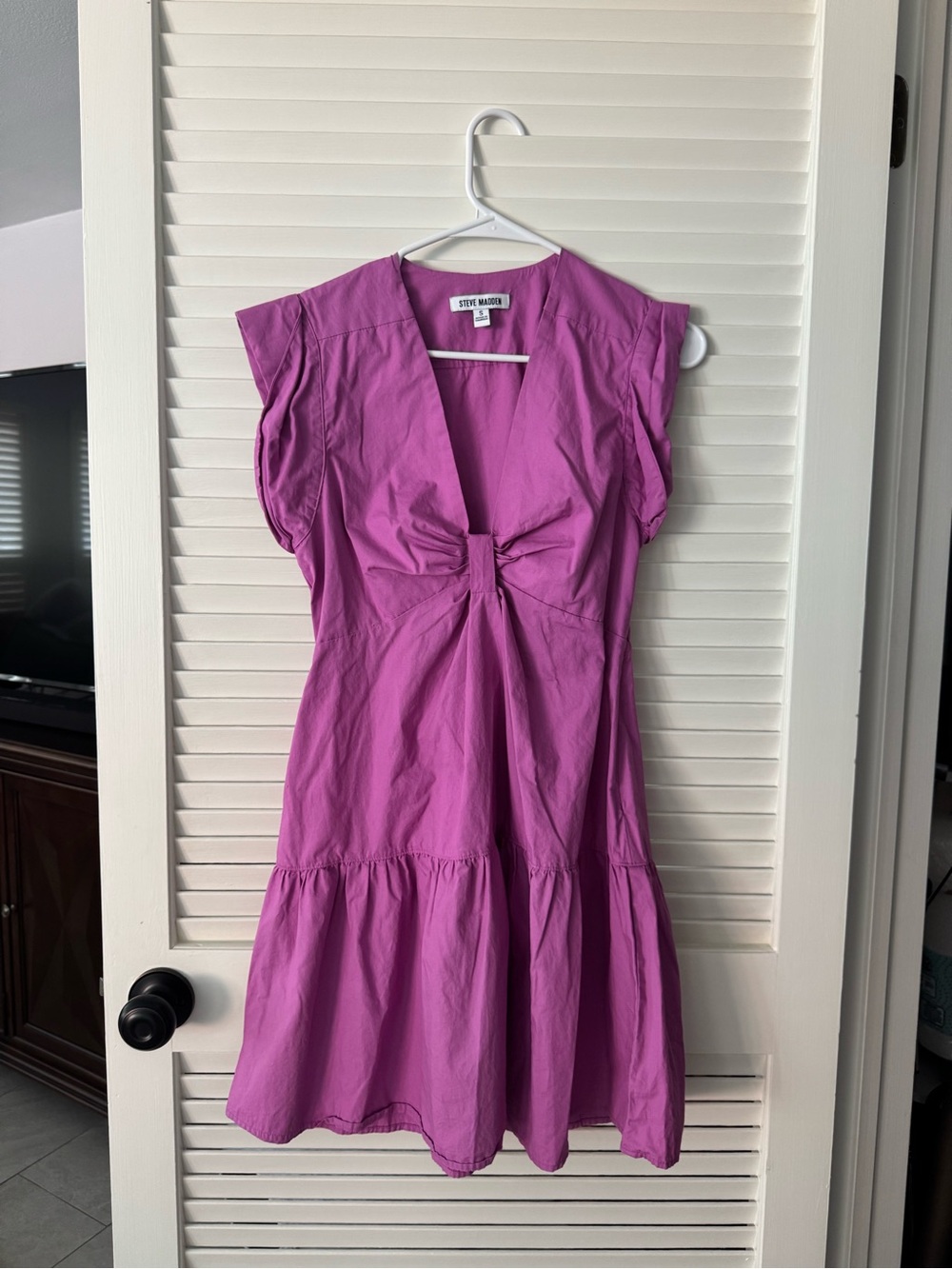 Staud Cassia Knot-Front Mini Dress in Magenta Pink Steve Madden - Picture 1 of 3